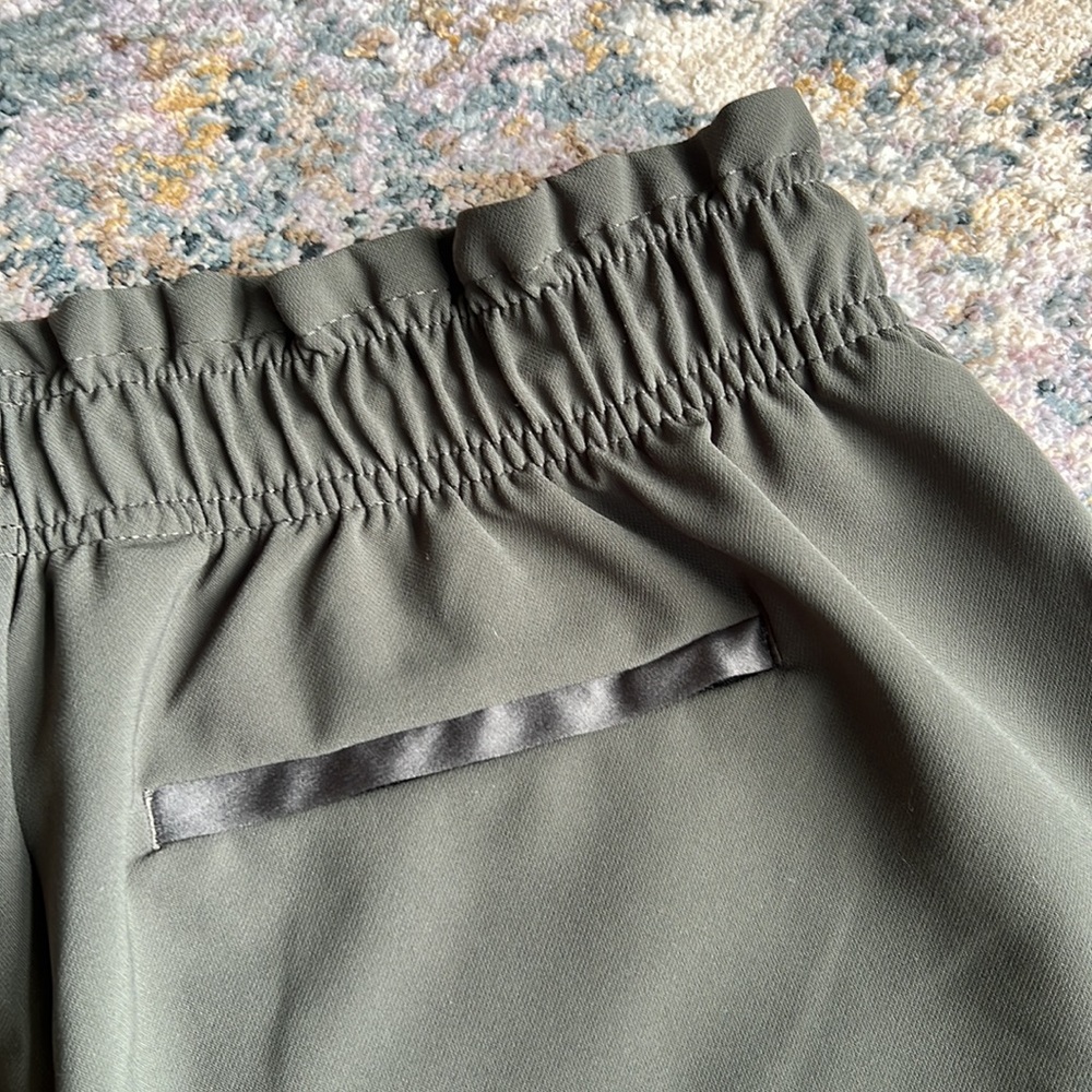 Athleta Metropolis Jogger, size 2 - Picture 6 of 8